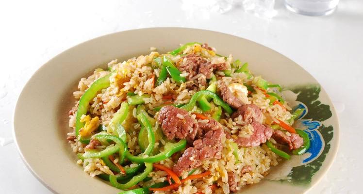 洋葱牛肉炒饭怎么做？步骤和技巧有哪些？