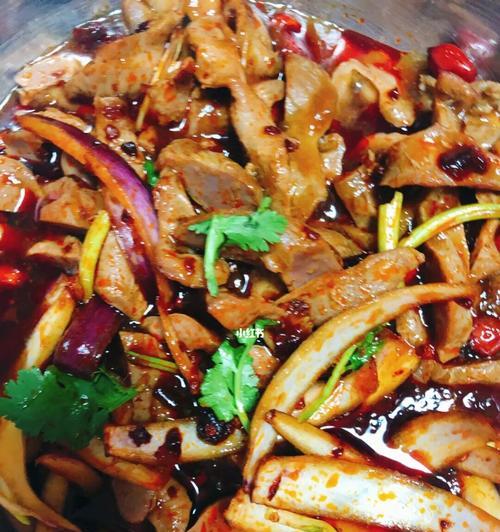 洋葱鸡胗花怎么做？步骤和技巧有哪些？