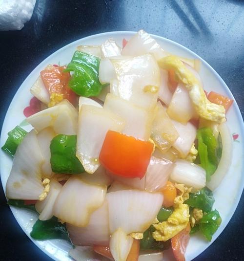 洋葱滑蛋怎么做？步骤和技巧有哪些？