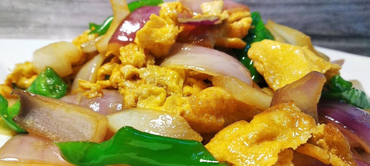 洋葱滚豆腐怎么做？步骤和技巧有哪些？