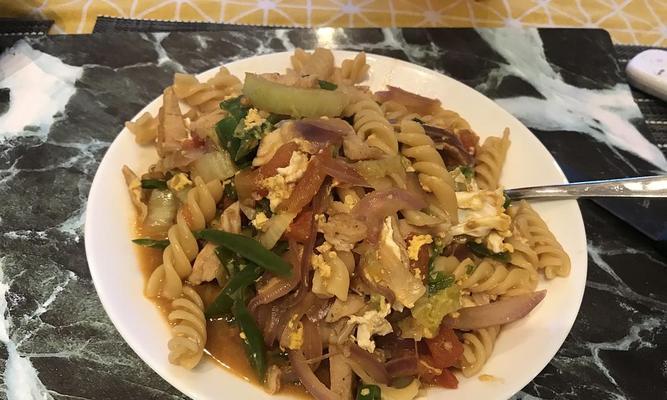 洋葱番茄炖白菜的做法是什么？步骤详解如何做？
