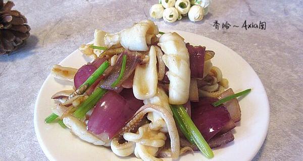 洋葱炒鱿鱼怎么做？步骤和技巧有哪些？