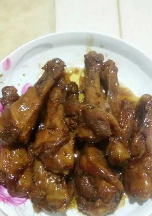 洋葱炒翅中的做法是什么？如何炒出美味的洋葱炒翅中？
