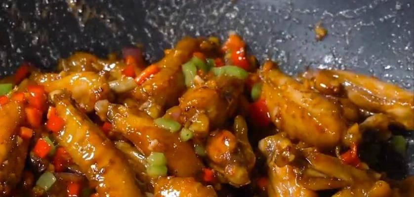 洋葱炒翅中的做法是什么？如何炒出美味的洋葱炒翅中？