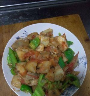 洋葱爆茄子的做法是什么？如何做出美味的洋葱爆茄子？