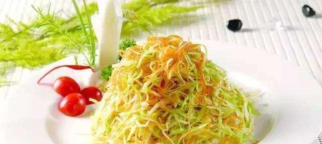 洋白菜炒粉丝怎么做？步骤和技巧有哪些？