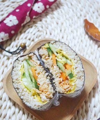阳光Kitty饭团怎么做？步骤和材料有哪些？