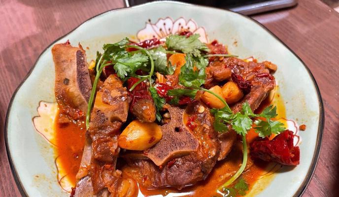 羊蝎子烧土豆怎么做？步骤和技巧有哪些？