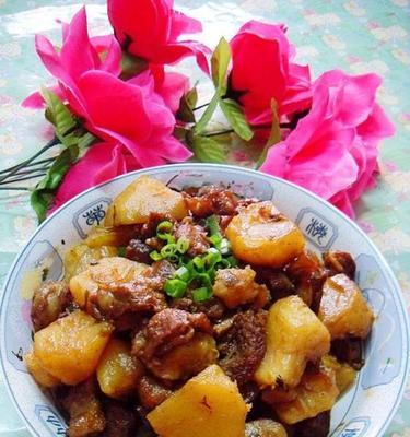 羊蝎子烧土豆怎么做？步骤和技巧有哪些？