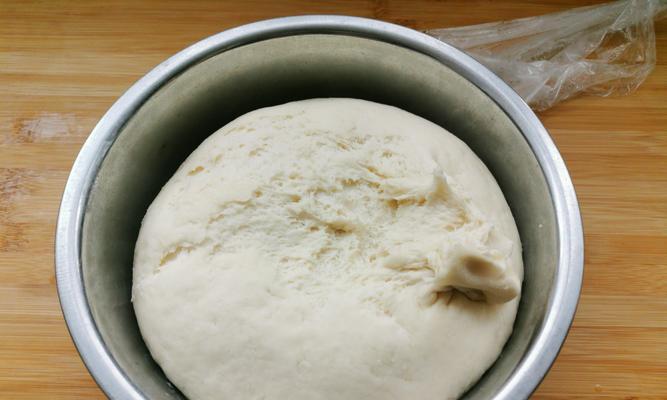 羊肉洋葱蒸包怎么做？有哪些步骤和技巧？