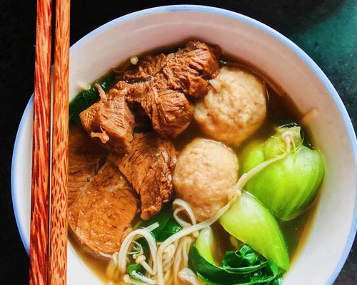 羊肉丸子片粉汤怎么做？步骤详解和常见问题解答？