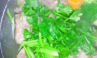 羊肉蔬菜面怎么做？有哪些步骤和技巧？