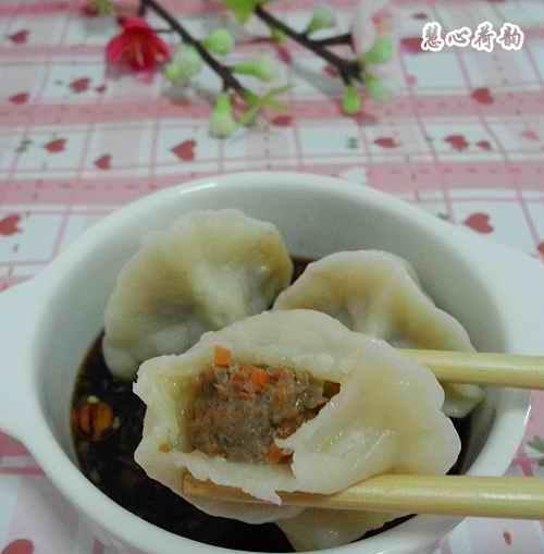 羊肉沙葱饺子怎么做？步骤和技巧是什么？