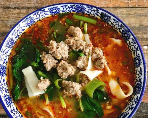 羊肉臊子手擀面怎么做？详细步骤和技巧是什么？
