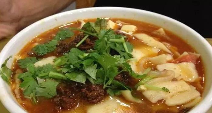 羊肉臊子面怎么做？详细步骤和技巧是什么？