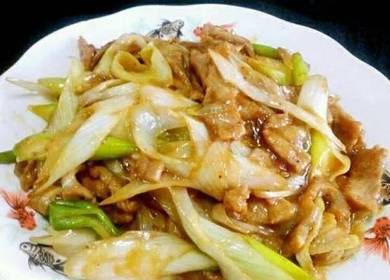 羊肉片炒金针菇怎么做？步骤和技巧是什么？