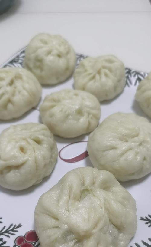 羊肉蘑菇馅包子怎么做？步骤和技巧有哪些？