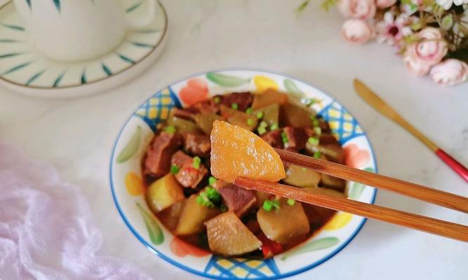 羊肉炖白萝卜怎么做？步骤和技巧有哪些？