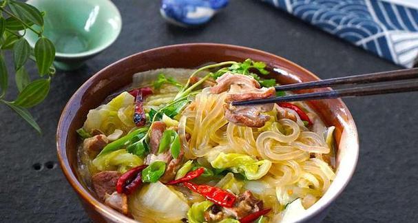 羊肉炖白菜粉条怎么做？步骤和技巧是什么？