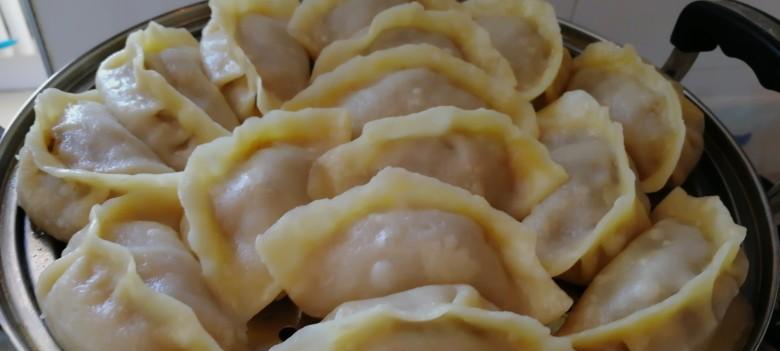 羊肉大葱蒸饺怎么做？有哪些步骤和技巧？