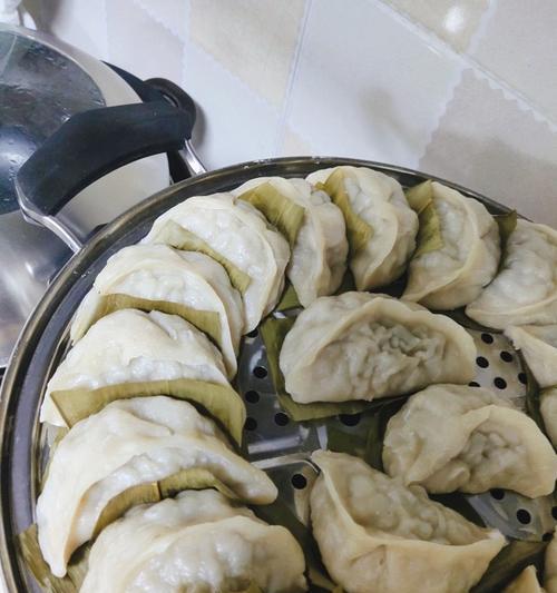 羊肉大葱蒸饺怎么做？有哪些步骤和技巧？