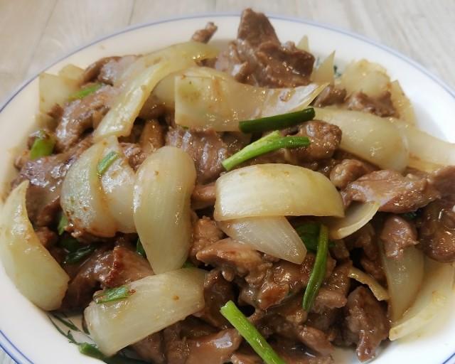 羊肉炒圆葱怎么做？步骤详解和常见问题解答？