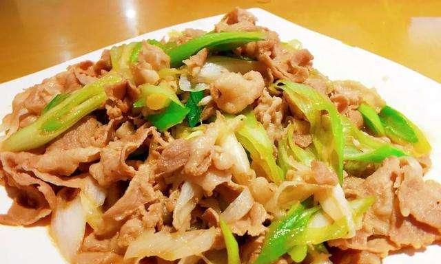 羊肉炒芹菜怎么做才好吃？步骤和技巧是什么？