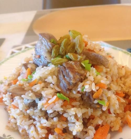 羊排胡萝卜抓饭怎么做？步骤和技巧有哪些？