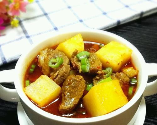 羊排炖土豆怎么做？步骤详细吗？