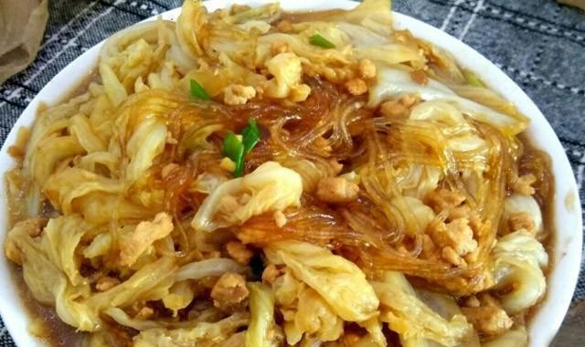 羊排白菜粉丝汤怎么做？有哪些步骤和技巧？