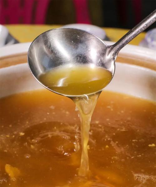 羊肚菌杏鲍菇瑶柱鸡汤怎么做？有哪些独特功效？