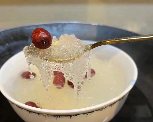 燕盏角牛奶怎么做？有哪些步骤和技巧？