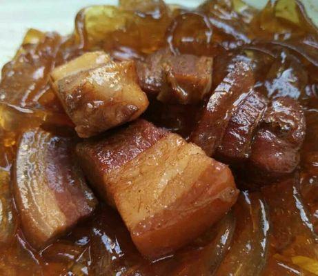 燕鱼炖宽粉怎么做？步骤和技巧有哪些？