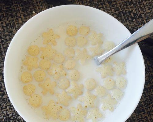 燕麦牛奶花生粥怎么做？有哪些步骤和技巧？