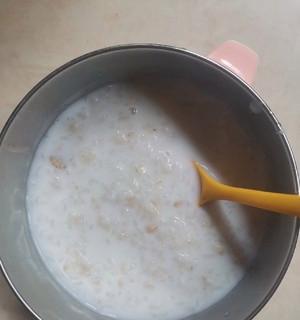 燕麦牛奶红枣粥怎么做？有哪些健康益处？