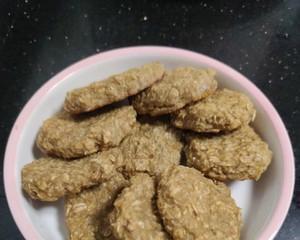燕麦牛奶饼怎么做？制作过程中需要注意哪些常见问题？