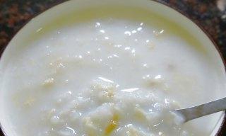 燕麦红枣牛奶粥怎么做？有哪些健康益处？