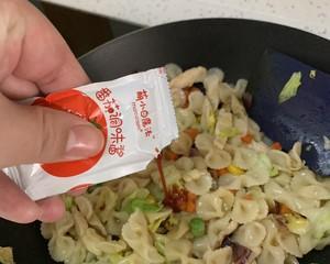 盐味番茄鸡肉面怎么做？有哪些步骤和技巧？