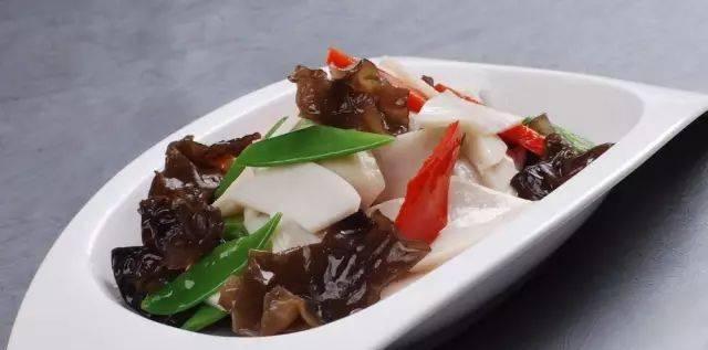 盐烤茭白怎么做？步骤和技巧有哪些？