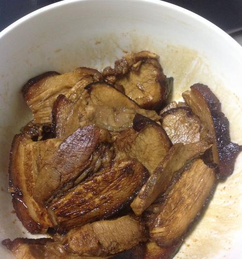 盐干菜扣肉怎么做？详细步骤和技巧是什么？