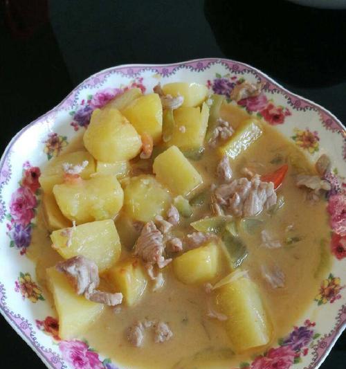 盐菜土豆汤怎么做？步骤和技巧有哪些？