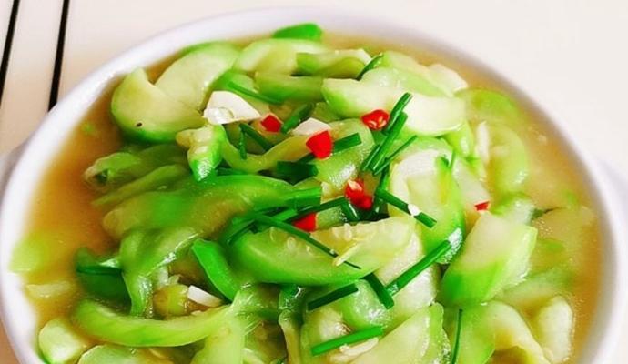 盐菜丝瓜汤怎么做？有哪些步骤和小技巧？