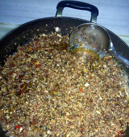 盐菜水煮肉怎么做？步骤和技巧有哪些？