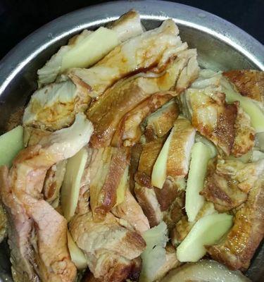 盐菜扣肉怎么做？详细步骤和常见问题解答？