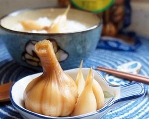 如何在家自制美味的腌制糖醋大蒜？步骤和常见问题解答？