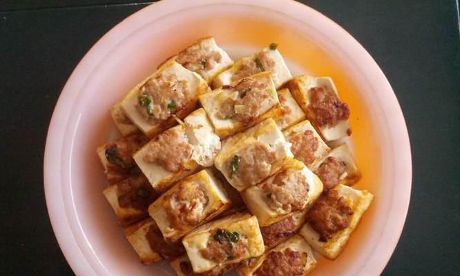 香焖酿豆腐怎么做？步骤和技巧有哪些？