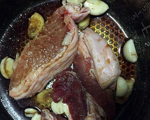 香卤五花肉怎么做？有哪些步骤和技巧？