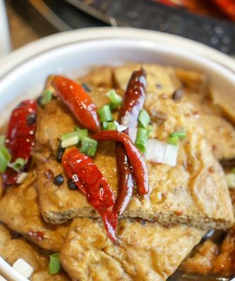 香卤豆腐片怎么做？步骤和技巧有哪些？