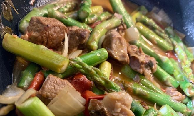 香料羊肉饭怎么做？有哪些步骤和技巧？