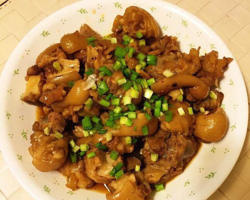 香辣猪蹄煲怎么做？步骤和秘诀是什么？